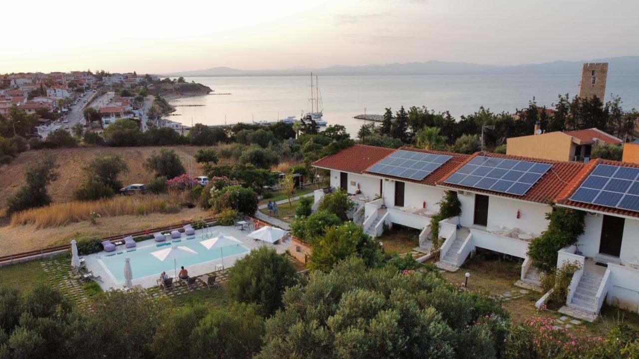 Villa Madeleine Tower View Néa Fókaia Buitenkant foto